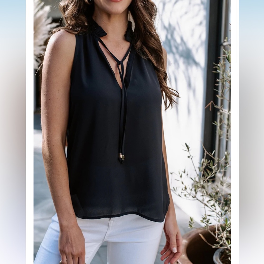 Veronica M Sleeveless Blouse